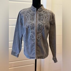 This Chico's Platinum gray embroidered embellished cotton denim jacket Size2/12